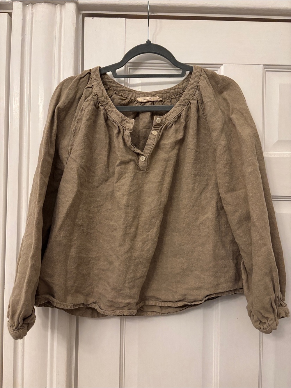 Gillian Stevens - Relaxed Taupe Peasant Blouse - Women